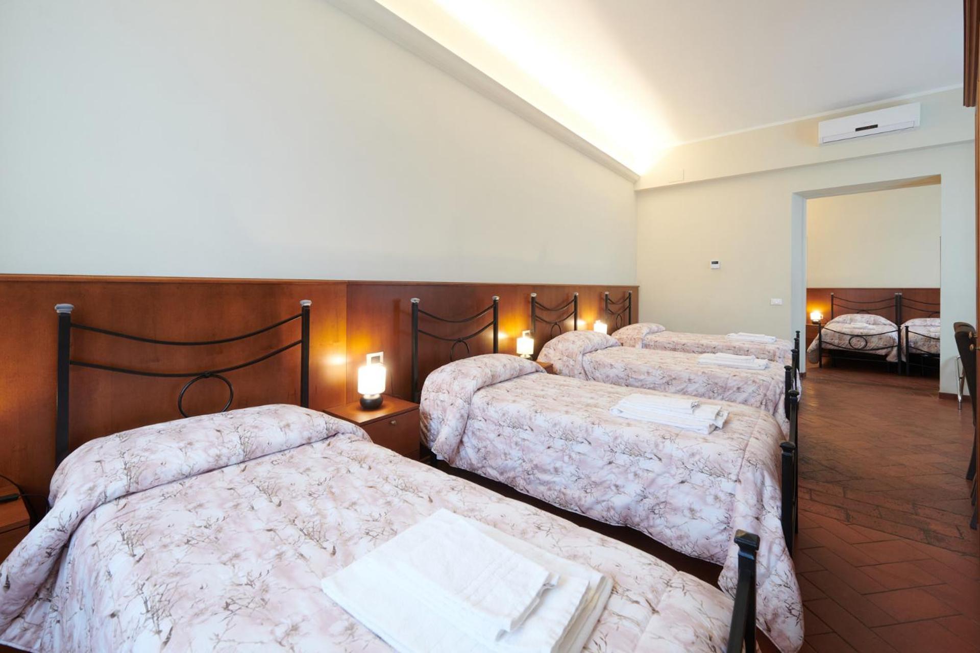 Family Room (6 Adults),1669024368:JPEG