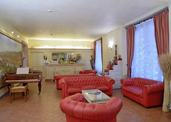 Hotel Alba Palace
